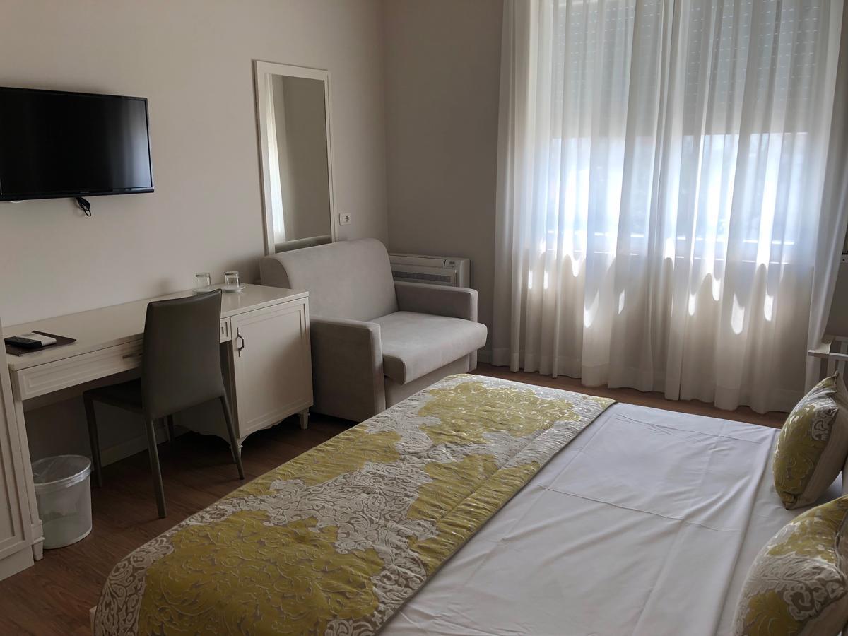 Amfiteatri Boutique Hotel Durrës Buitenkant foto