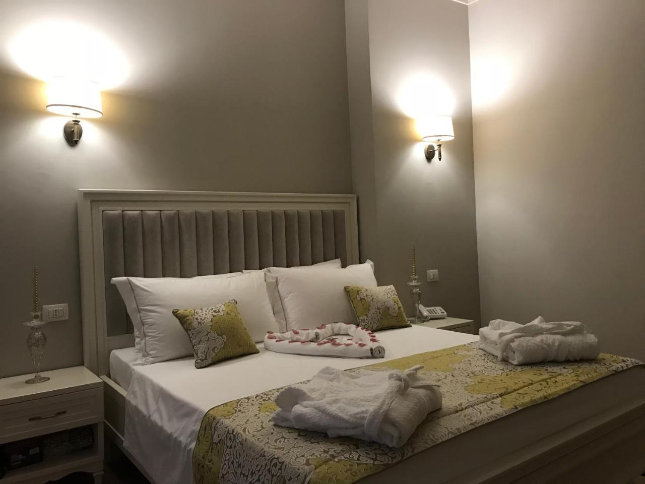 Amfiteatri Boutique Hotel Durrës Buitenkant foto